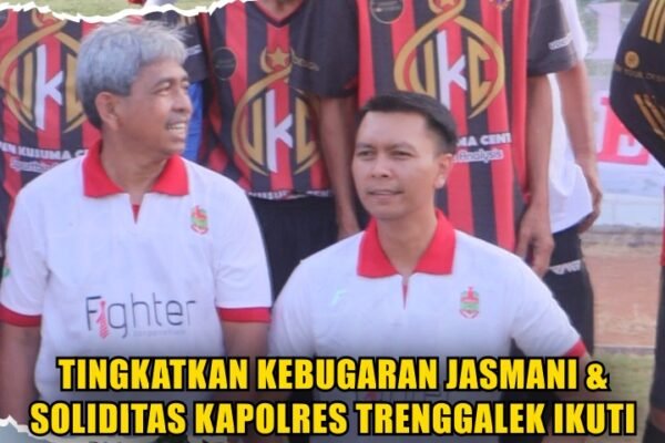 Tingkatkan Kebugaran Jasmani & Soliditas Kapolres Trenggalek Ikuti Friendly Match Football