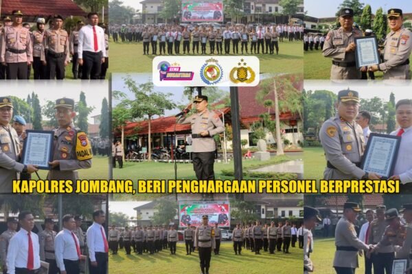 Kapolres Jombang, Beri Penghargaan Personel Berprestasi.