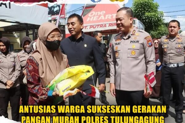 Antusias Warga Sukseskan Gerakan Pangan Murah Polres Tulungagung