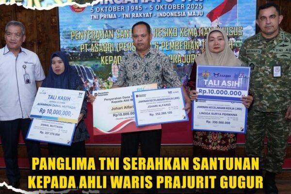 Panglima TNI Serahkan Santunan kepada Ahli Waris Prajurit Gugur Saat Rangkaian HUT ke-80 TNI Panglima TNI Serahkan Santunan kepada Ahli Waris Prajurit Gugur Saat Rangkaian HUT ke-80 TNI