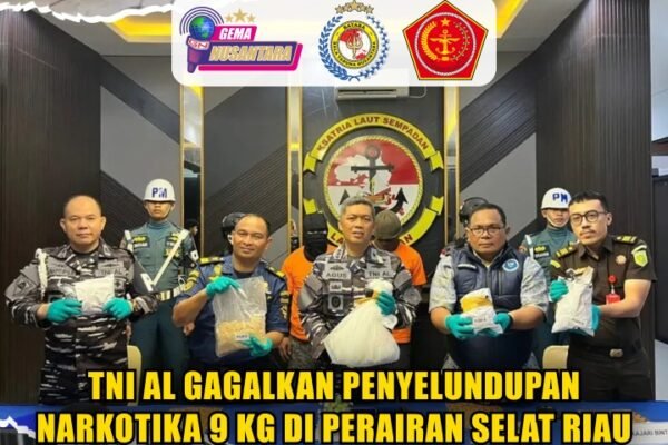 TNI AL GAGALKAN PENYELUNDUPAN NARKOTIKA 9 KG DI PERAIRAN SELAT RIAU TNI AL GAGALKAN PENYELUNDUPAN NARKOTIKA 9 KG DI PERAIRAN SELAT RIAU