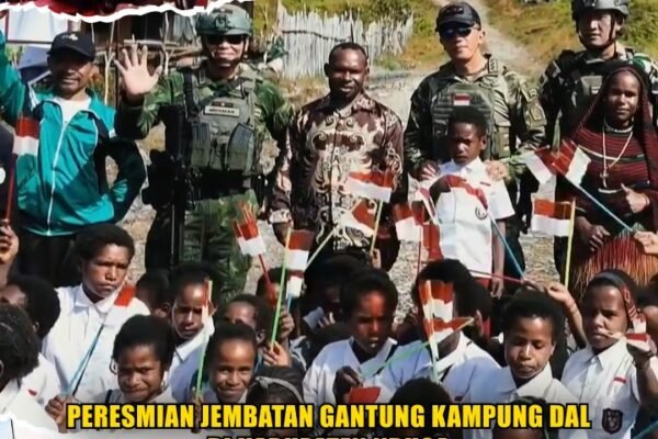 Peresmian Jembatan Gantung Kampung Dal di Kabupaten Nduga